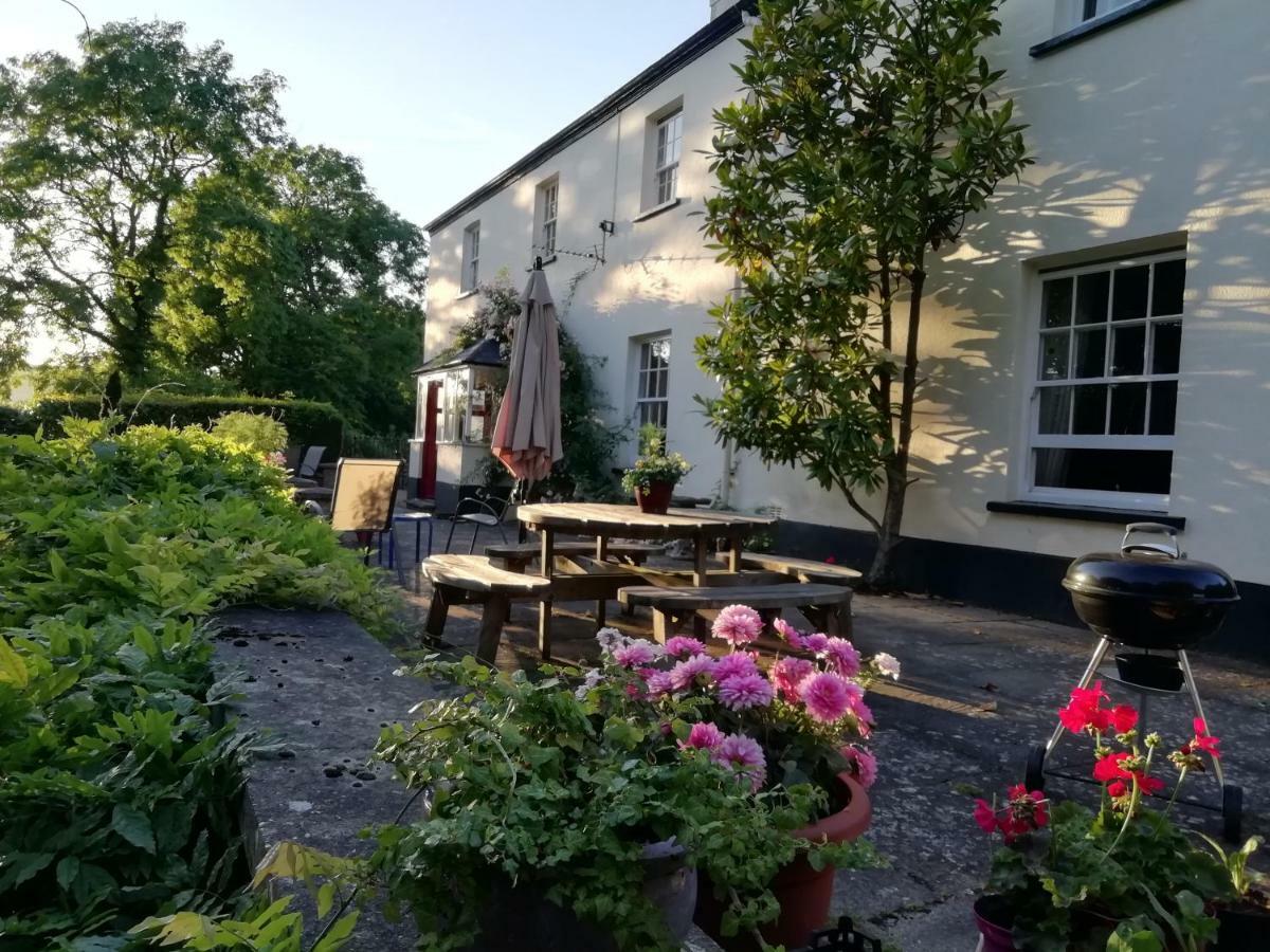 Buckley Farmhouse B & B 시드머스 외부 사진